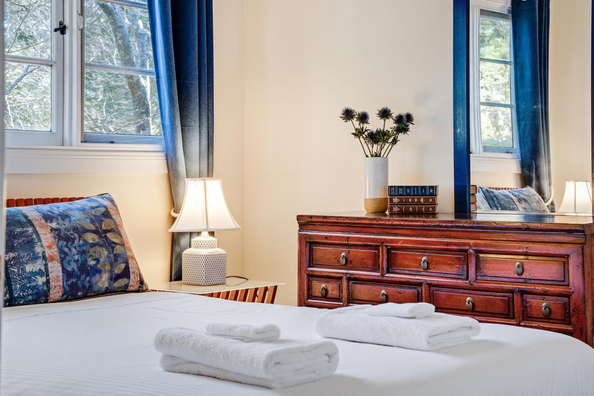 Whispering Pines Cottages Wentworth Falls Rom bilde